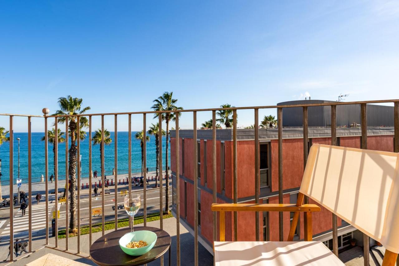Kronos On The Beach Suite 4 برشلونة المظهر الخارجي الصورة